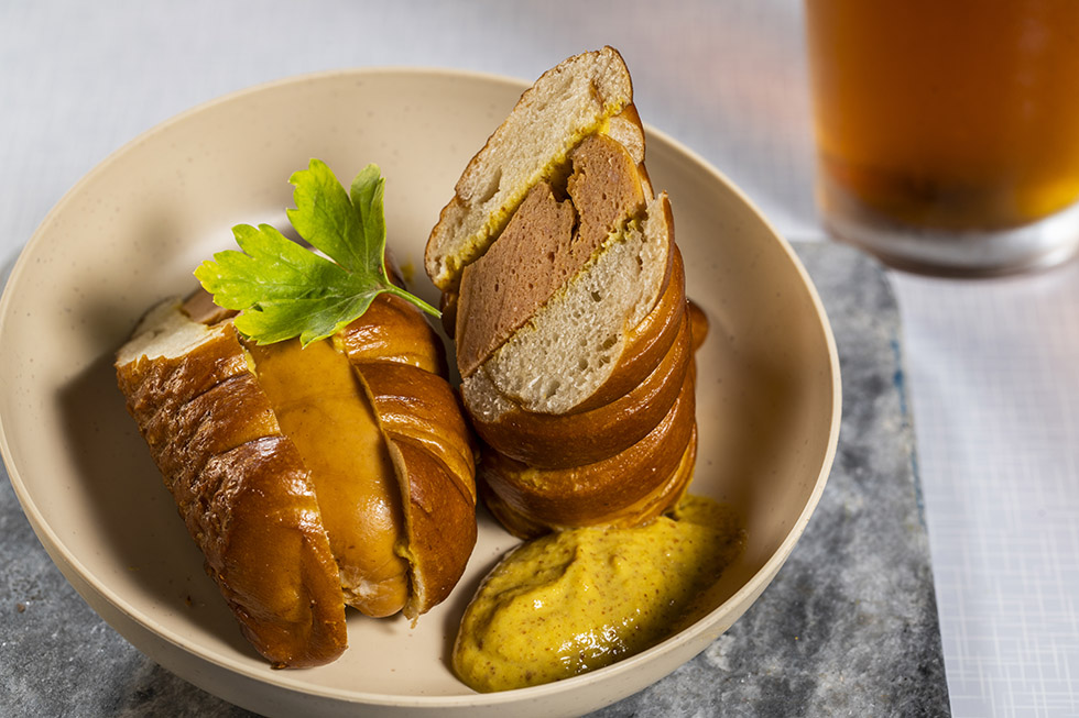 Bier Fest 2023 - Busch Gardens Tampa Bay - Bratwurst, Pretzel Roll, Spicy Mustard